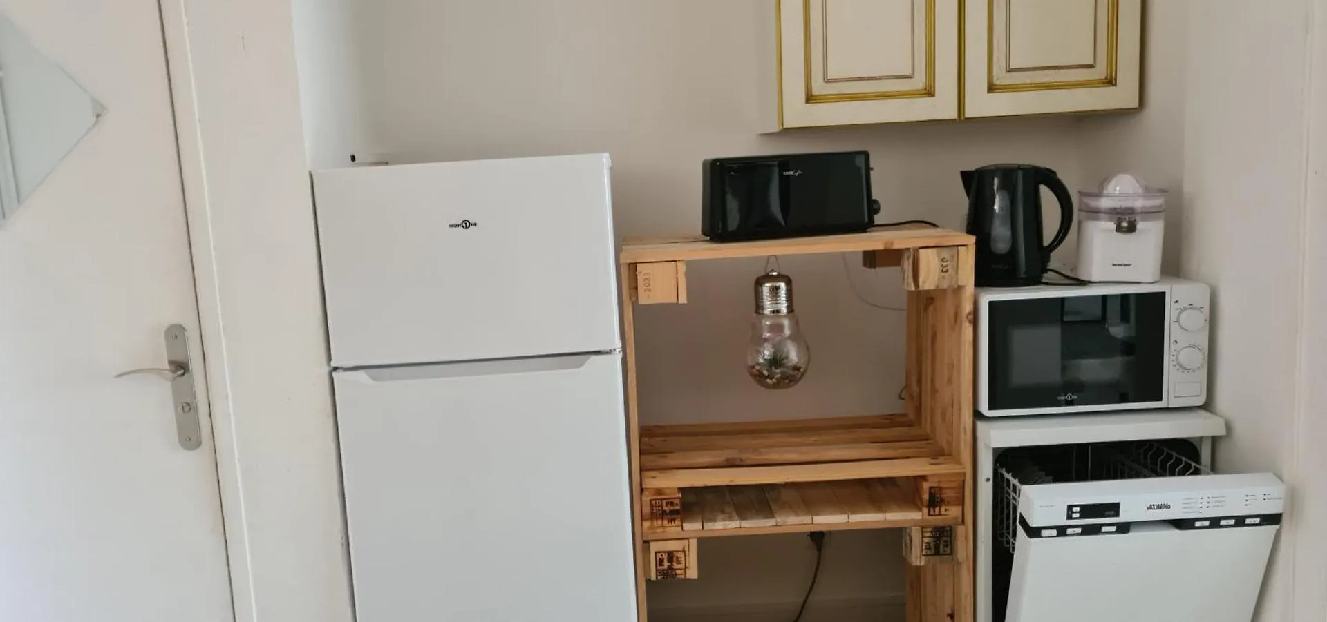 Appartement T2 Carry Le Rouet Centre Ville Proche De La Mer