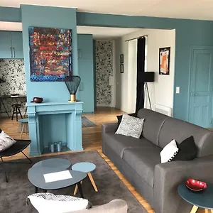 https://le-loft-du-cargo.inbrittany.com